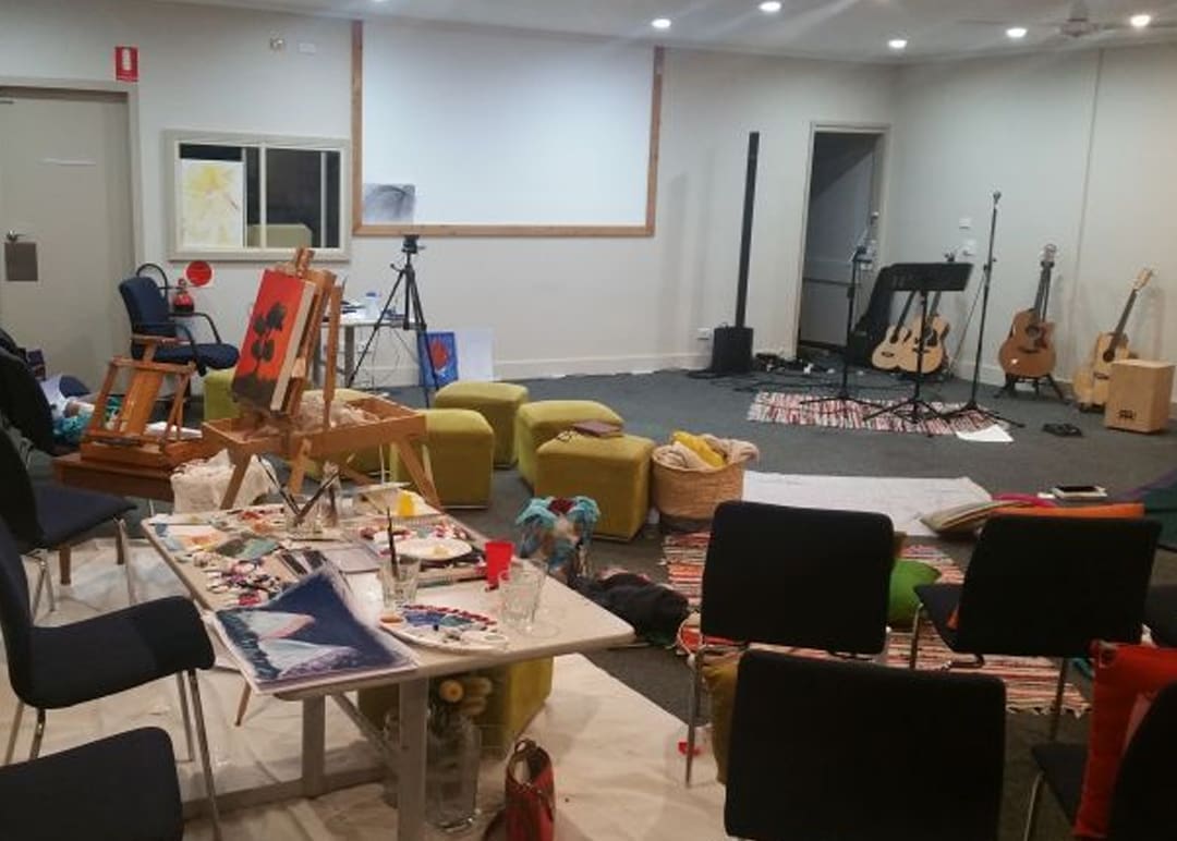 Catalina Lakefront Retreat group activities