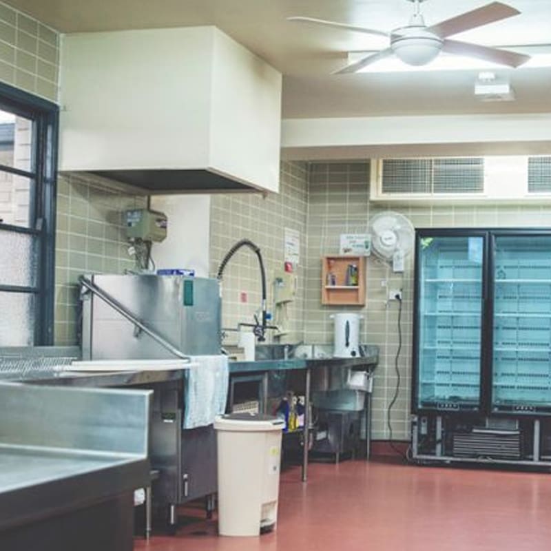 Catalina Lakefront Retreat catering